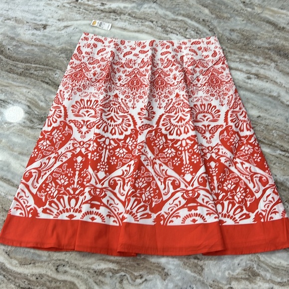 Talbots red and white pleated circle skirt - Picture 2 of 4